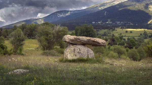 Dolmen Pascarets Eyne France — Stockfoto