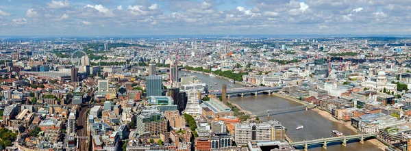 Sungai Thames Panorama di atas London Landmark — Stok Foto