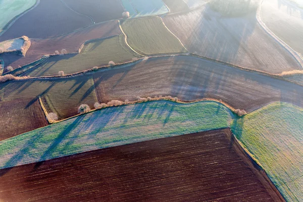 Вид с воздуха на сельскохозяйственные поля La Garrotxa, Каталония — стоковое фото