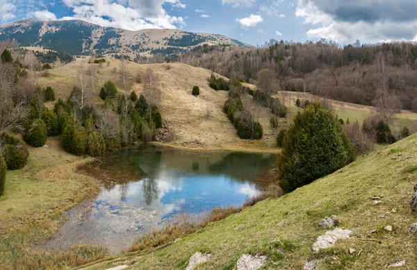 Jeziora polodowcowe w katalońskich Pirenejach — Zdjęcie stockowe