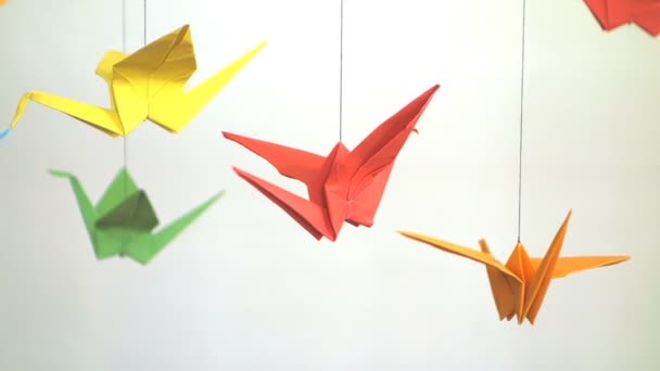 Origami γερανοί, η τέχνη του οριγκάμι. — Αρχείο Βίντεο