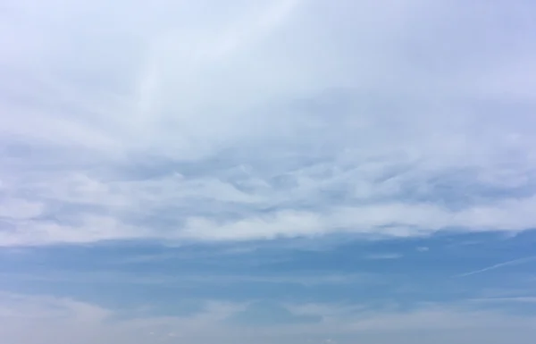 Céu azul fundo — Fotografia de Stock