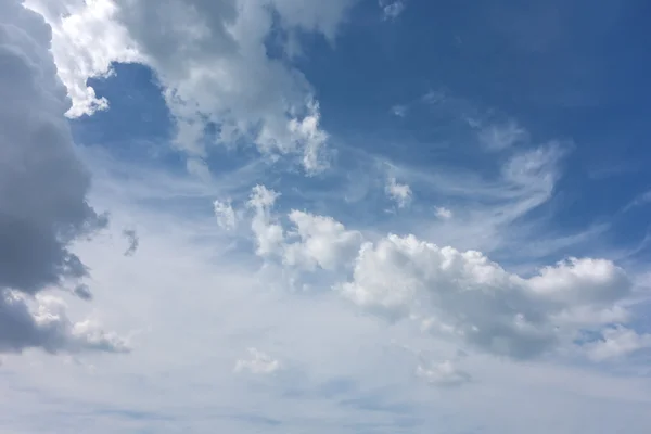 Beautiful blue sky — Stock Photo, Image