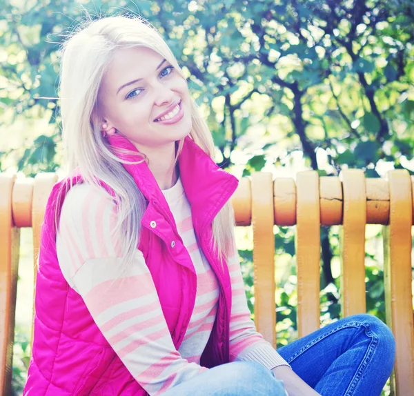 Mujer sonriente — Foto de Stock