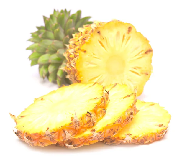 Ripe pineapple — Stock Photo, Image