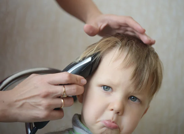 Taglio di capelli — Foto Stock