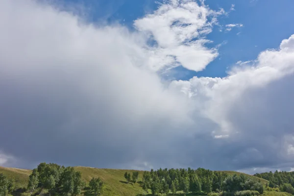 Дощові хмари — стокове фото