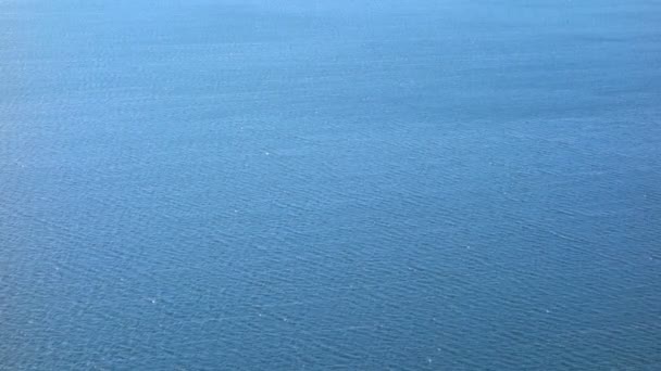 海洋水表面特写的背景. — 图库视频影像