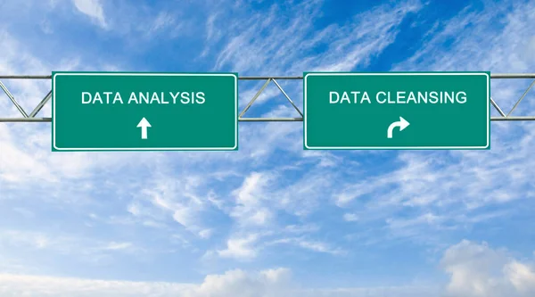 Direction Vers Nettoyage Analyse Des Données — Photo