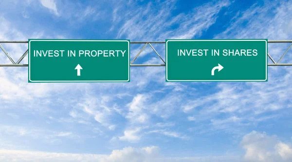 Road Sign Investment Share Property — Stock Photo, Image