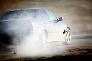 drift araba bulanık