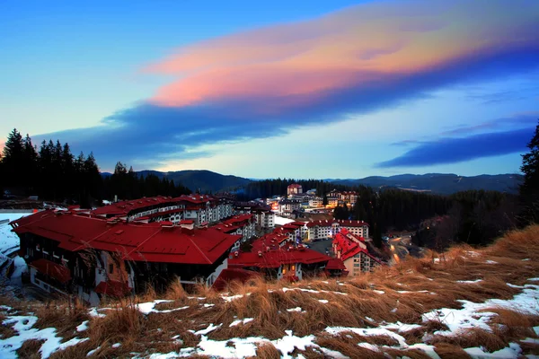 Sunset over the pamporovo resort — Stock Photo, Image