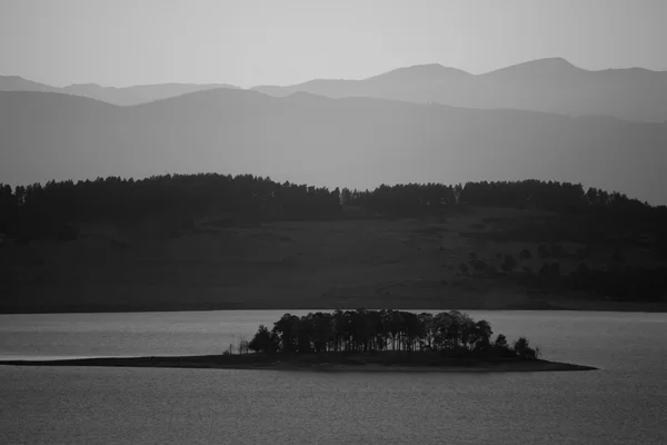 Bw 湖背景 — ストック写真