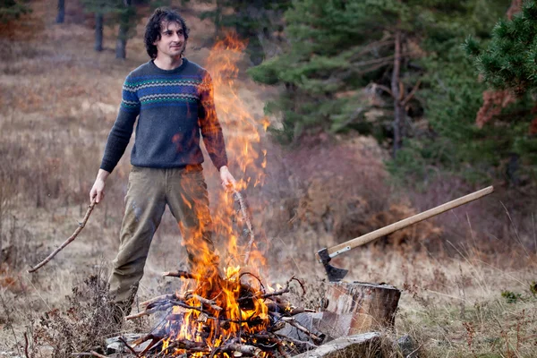Happy Adult Man Bonfire Forest Fotografia De Stock