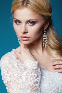 güzel gelin gelinlik mavi