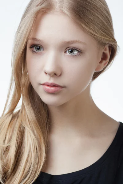 Cantik pirang gadis remaja potret — Stok Foto
