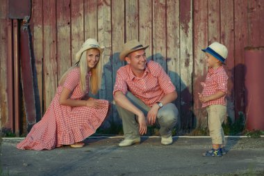 mutlu aile ülke tarzı