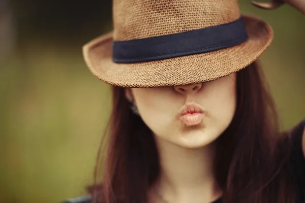 Beautiful girl with hat — Stock Photo, Image
