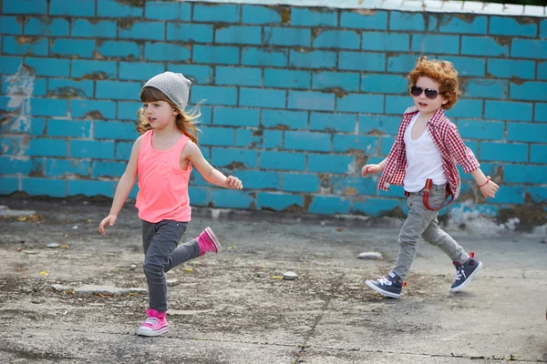 Photo of two cute hipsters — Stock Photo, Image