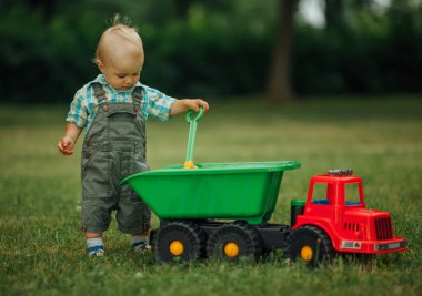 kürek ile küçük Oluşturucu