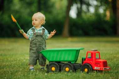 kürek ile küçük Oluşturucu