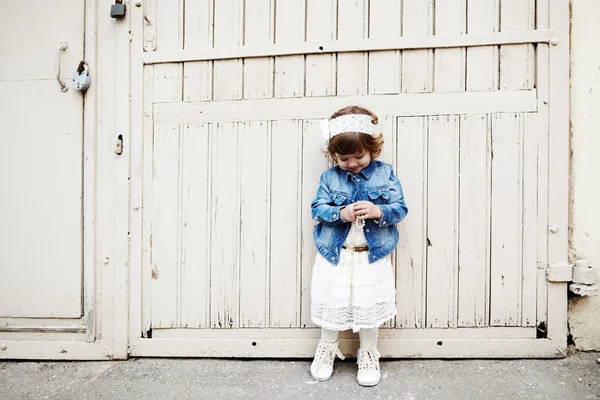 Little hipster girl urban portrait — Stock Photo, Image