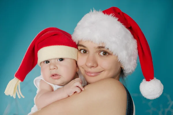 Mère heureuse avec son bébé — Photo