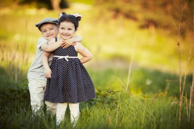 mutlu çocuk ve kız