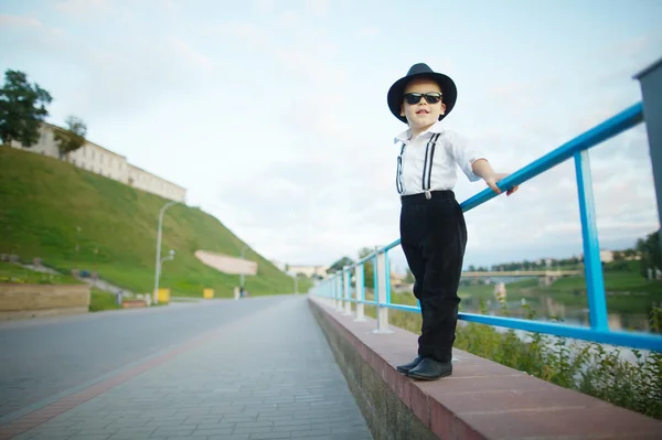 Little gentleman with sunglasses outdoors — Stock Photo, Image