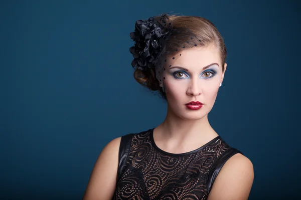 Beautiful girl studio portrait — Stock Photo, Image