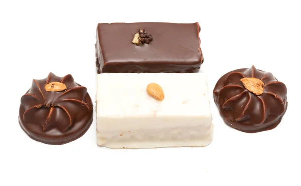 Galletas Caramelos Chocolate Sobre Fondo Blanco — Foto de Stock