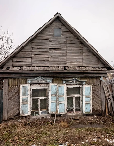 Old Wooden House Autumn Weather — Stock Photo, Image