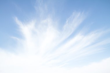 Mavi Gökyüzü Bulutları