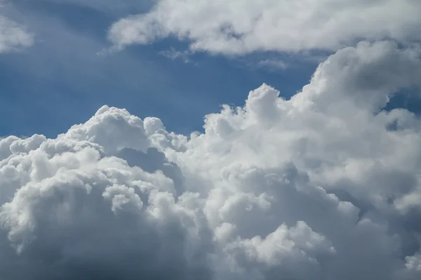 Blå himmel Moln — Stockfoto