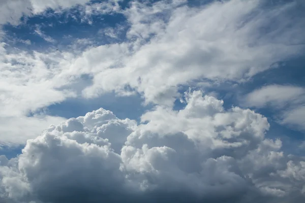 Blå himmel Moln — Stockfoto