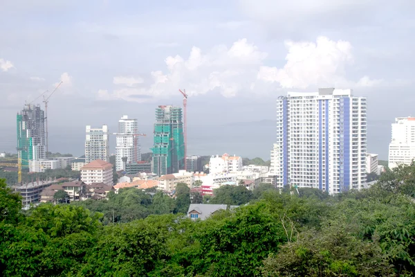 Uitzicht op de Pattaya stad — Stockfoto