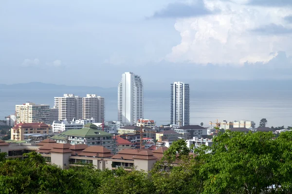 Uitzicht op de Pattaya stad — Stockfoto