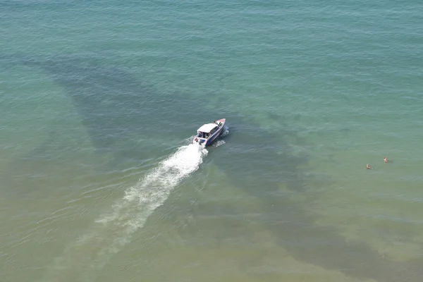 Boat on the open sea — Stock Photo, Image