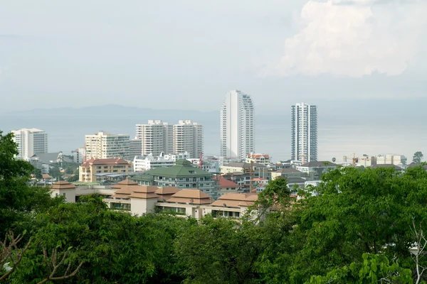 Uitzicht op de Pattaya stad — Stockfoto