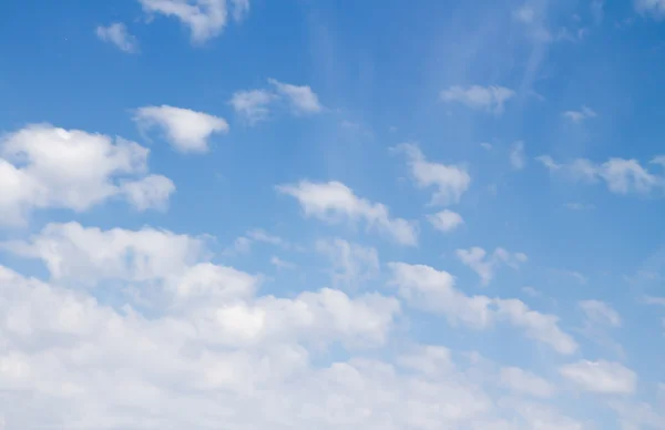 White clouds on sky — Stock Photo, Image