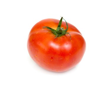 Kırmızı domates izole.