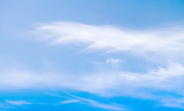 Blue sky with clouds — Stock Photo, Image