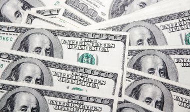 Benjamin Franklin 100 dolar faturaları