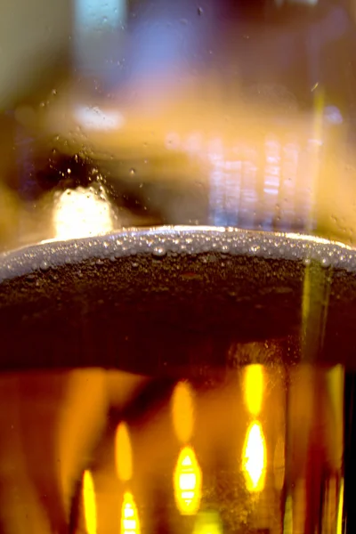 Cerveza en barra — Foto de Stock