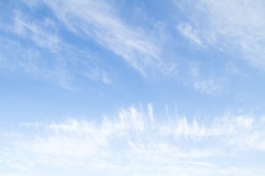 Mavi Gökyüzü Bulutları