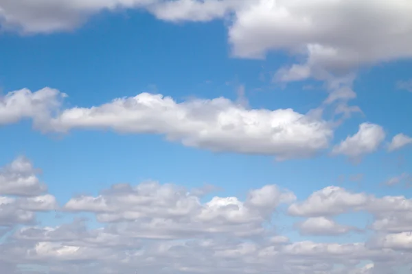 Blue sky with clouds — Stock Photo, Image