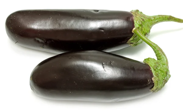 Aubergines isolées sur un blanc — Photo