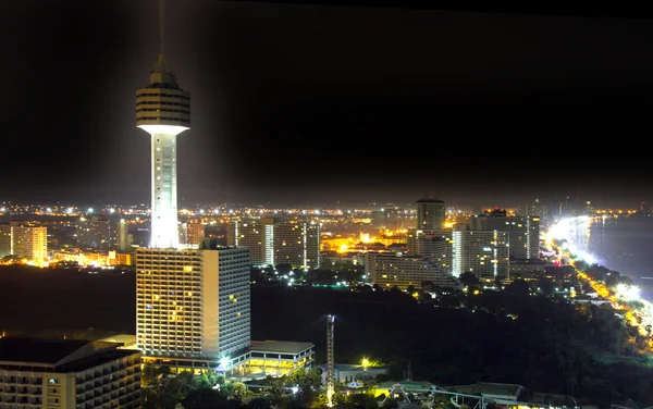 Paisaje urbano de Pattaya por la noche — Foto de Stock