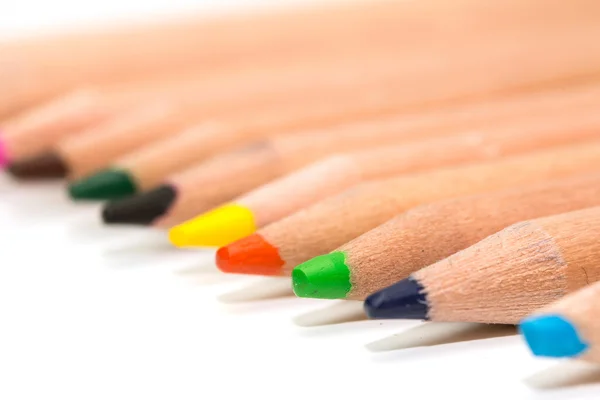 Crayons en bois sur blanc — Photo