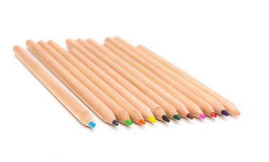 izole ahşap kalemler